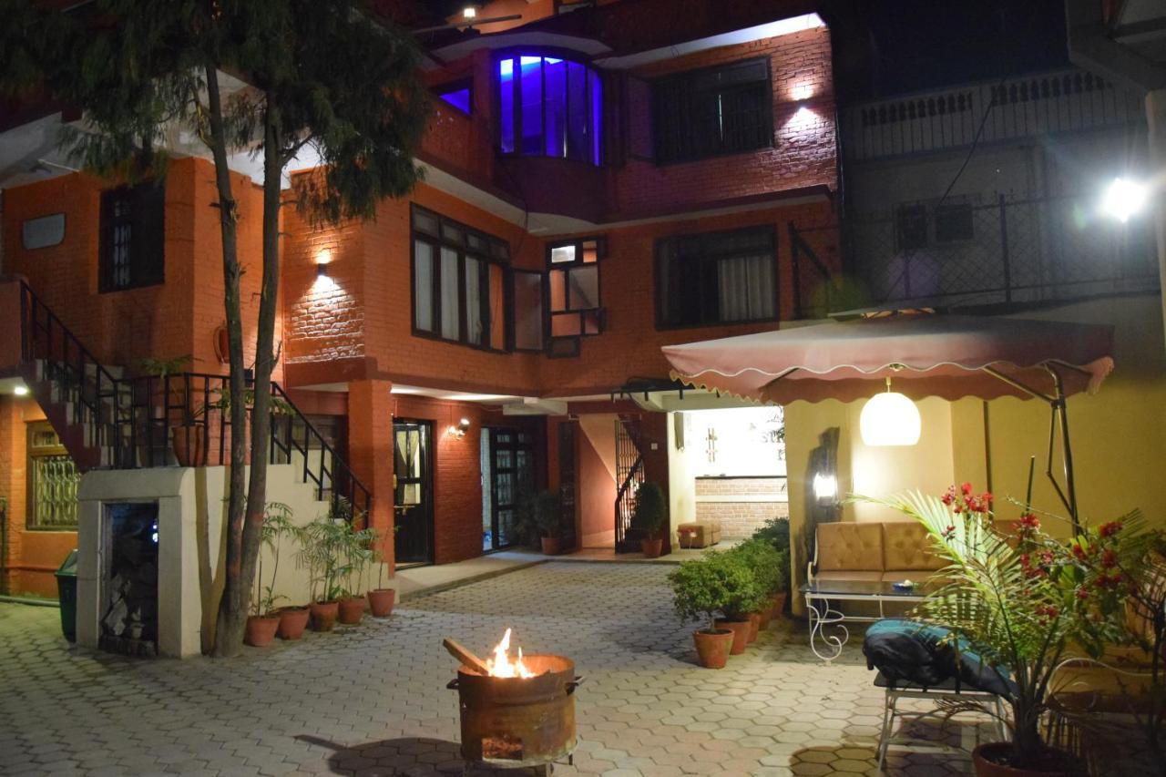 Hotel Siraaj Lalitpur Extérieur photo