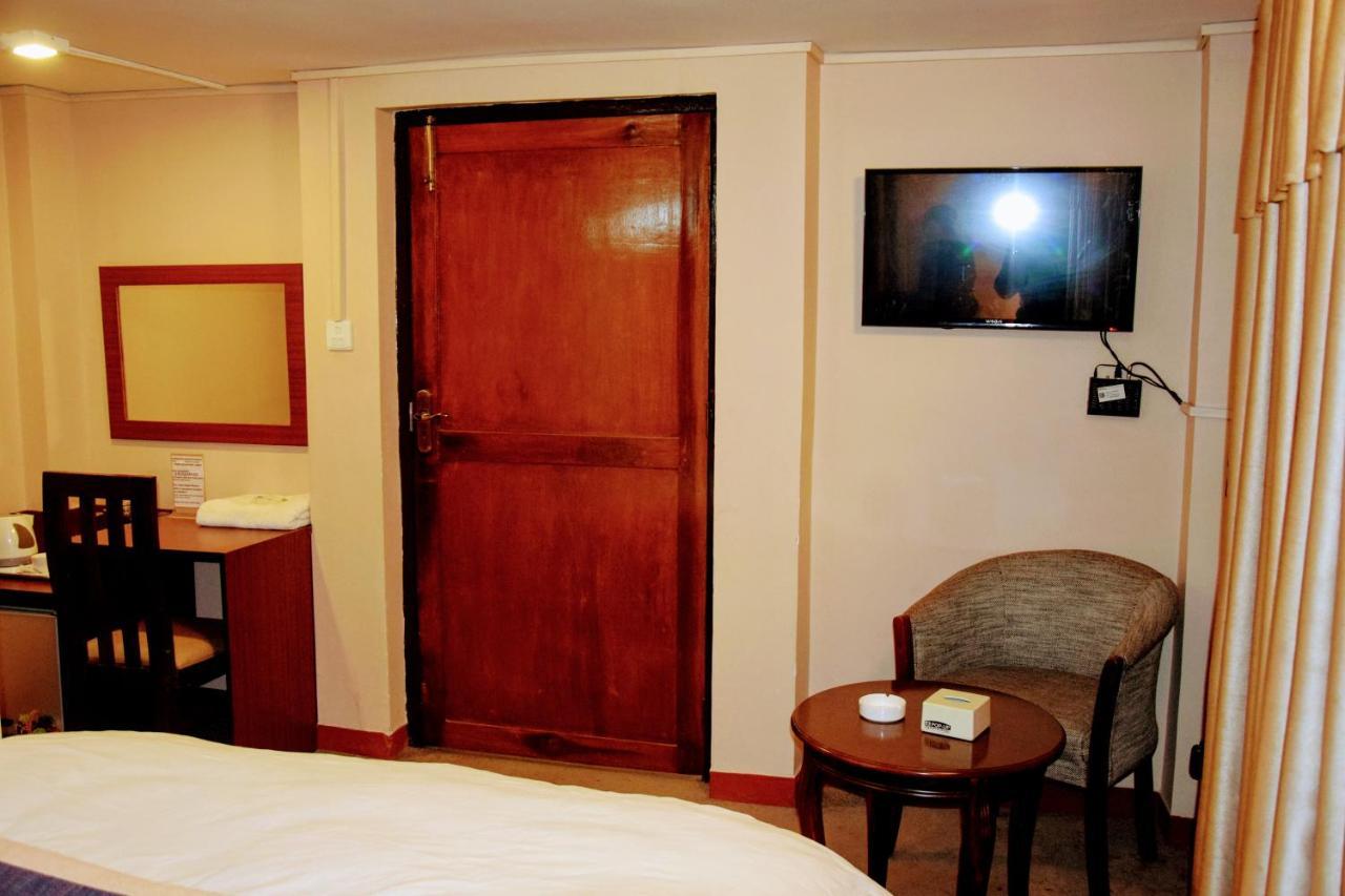 Hotel Siraaj Lalitpur Extérieur photo