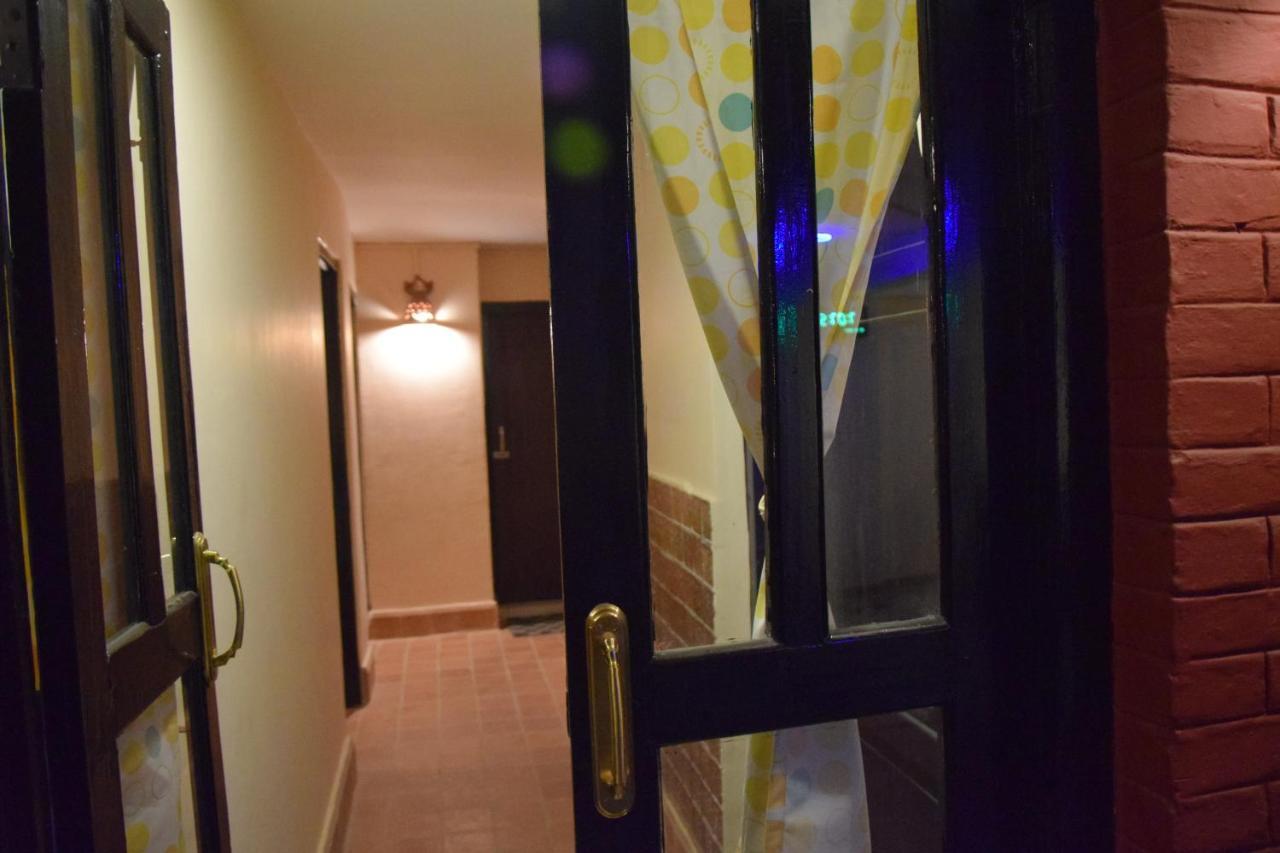 Hotel Siraaj Lalitpur Extérieur photo