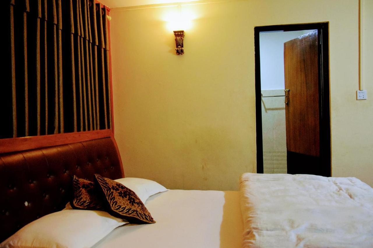 Hotel Siraaj Lalitpur Extérieur photo